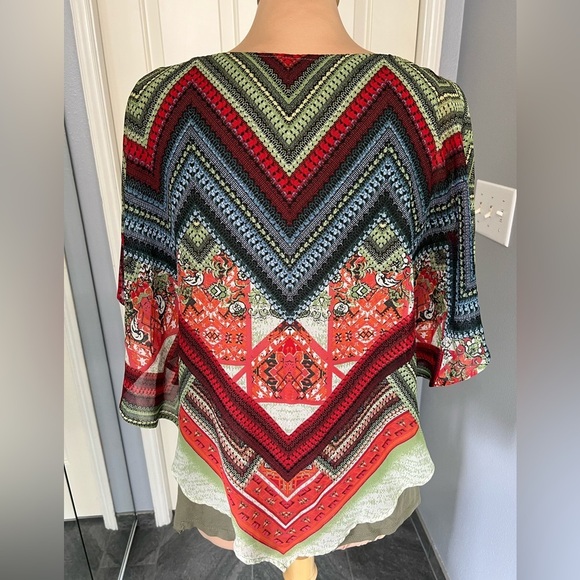Westport Multi Color Geometric Print Layered Top Boho Hippie Vibes - Picture 4 of 8